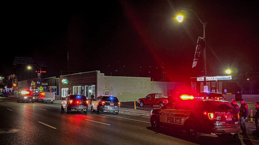 Two people arrested for alleged aggravated robbery in Ballpark [Video]