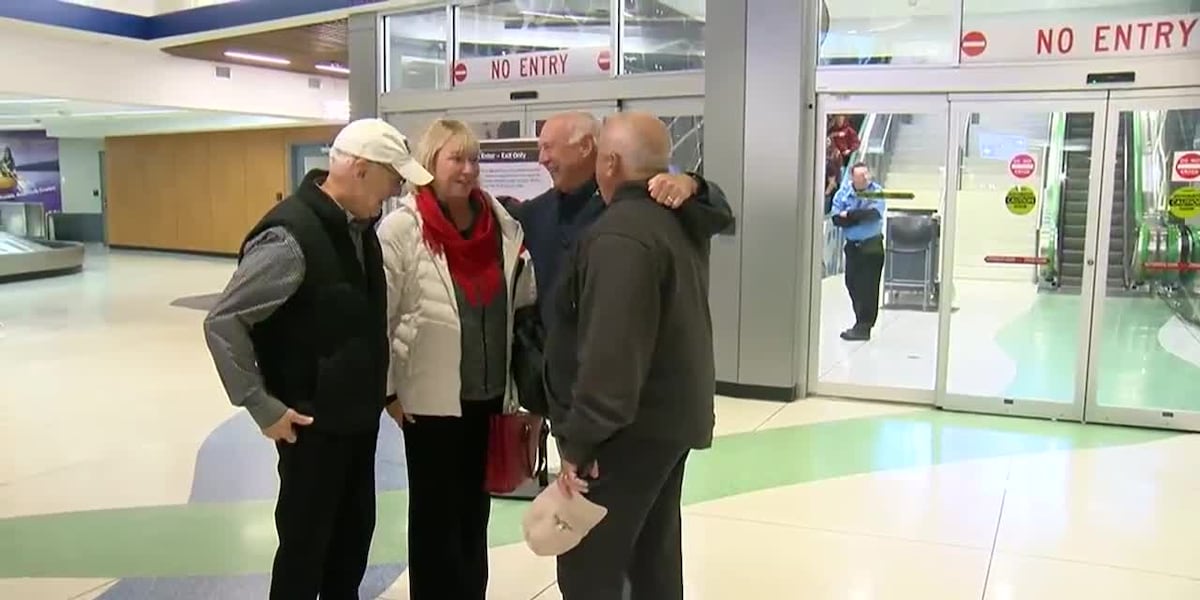 Man adopted 75 years ago meets biological siblings for Christmas: 