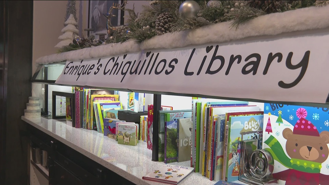 Local restaurant gives free books, encouraging kids to read, instead of scroll [Video]