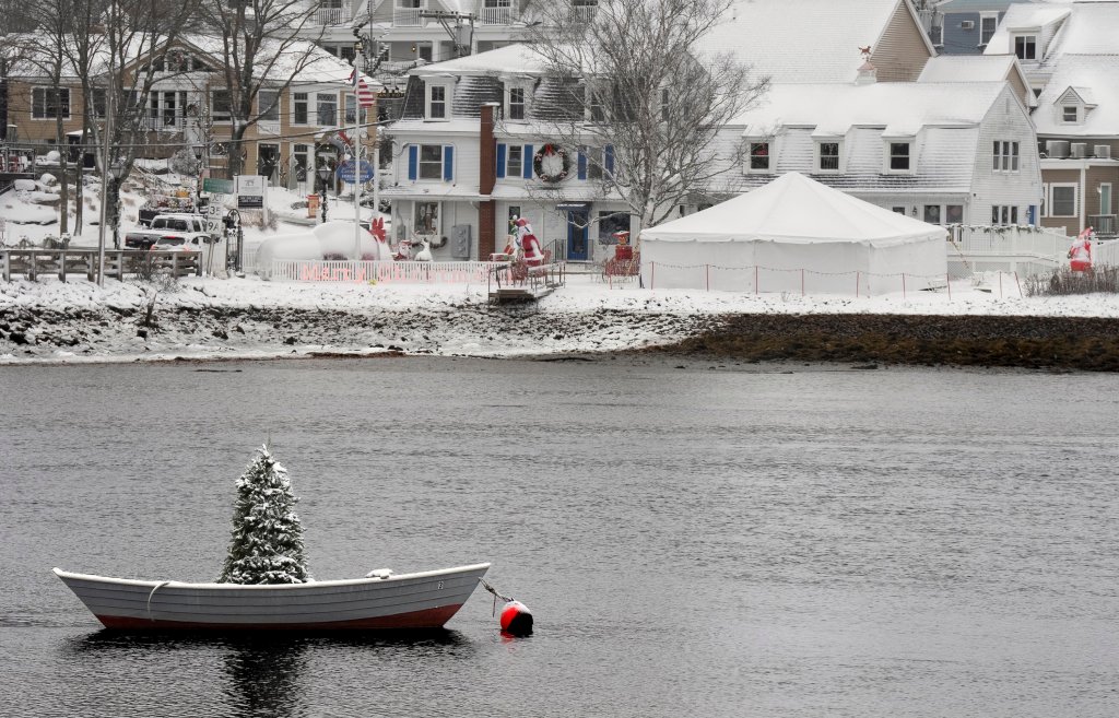 With minimal snowfall, a white Christmas is coming to Maine  sort of [Video]