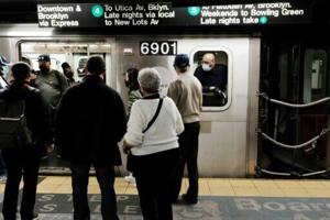 Police arrest suspect who set woman on fire in New York subway [Video]