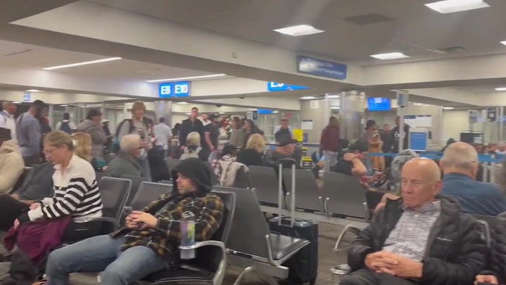 Watch: Passengers stranded on Christmas Eve as Airline grounds flights | News [Video]