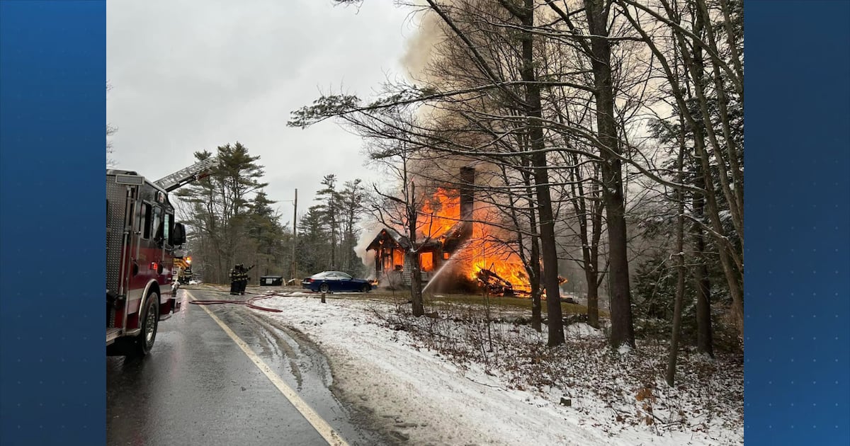 Raging fire destroys home in Winchendon on Christmas Eve  Boston 25 News [Video]