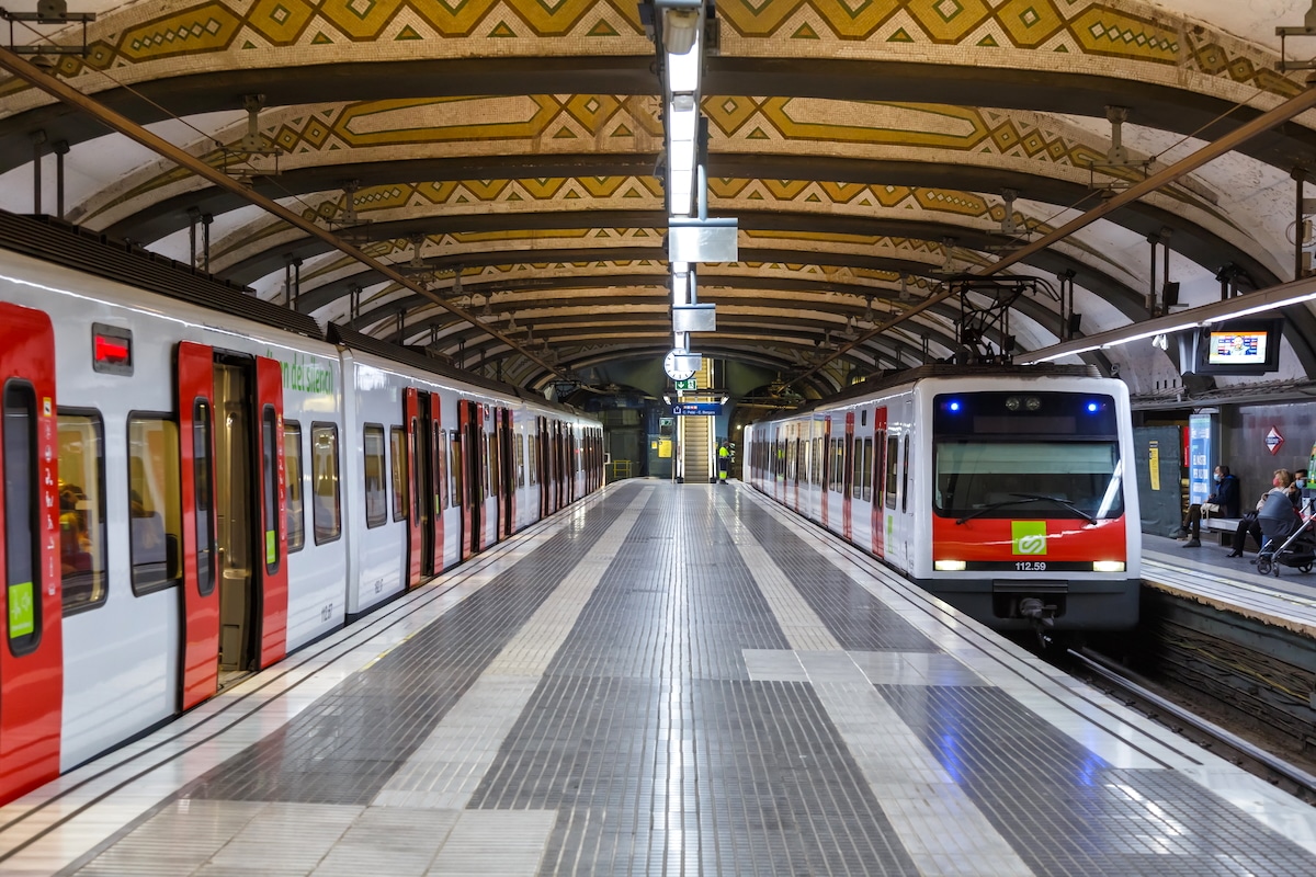 Spains MetroCHARGE Powers EVs With Energy Recovered From Barcelona Subway Train Brakes [Video]