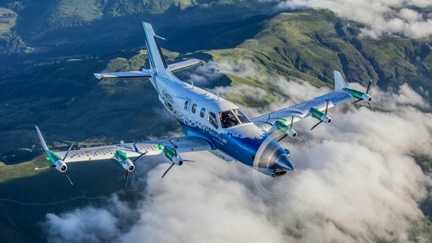 EcoPulse Hybrid Electric Aircraft with More Propellers Than Passengers [Video]