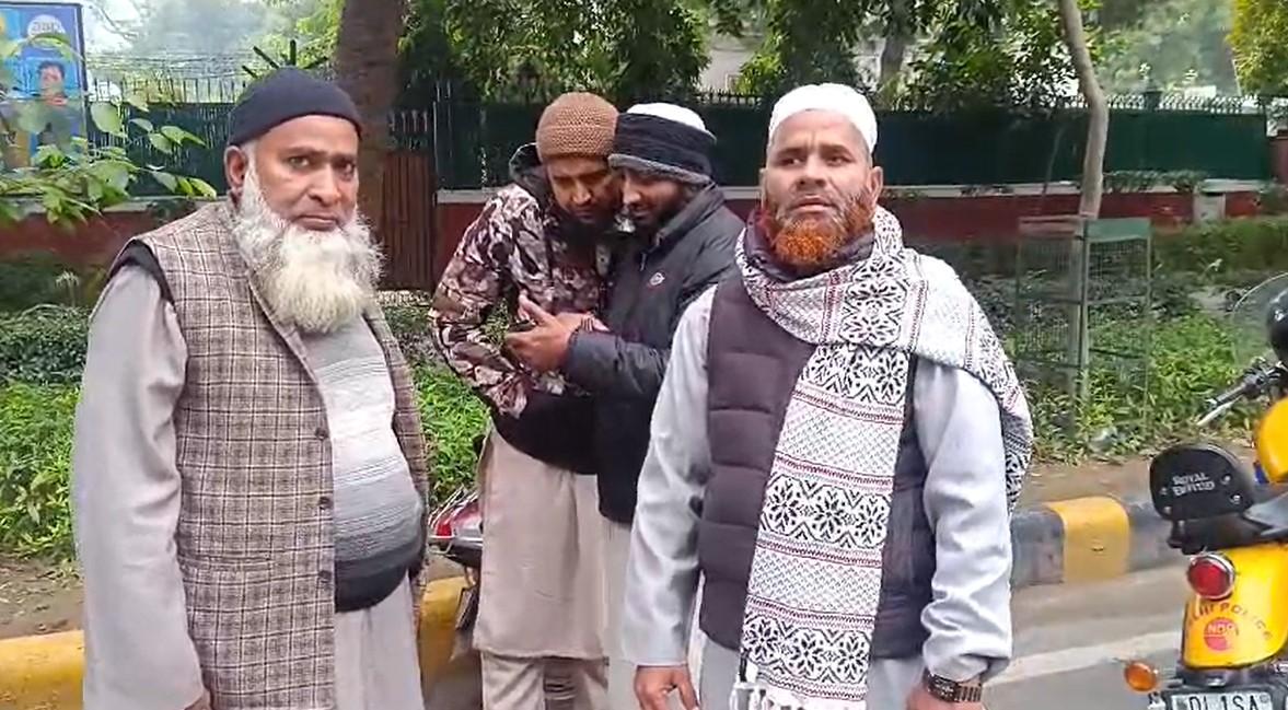 Delhi Waqf Imams demand immediate release of salaries, warn of protests [Video]