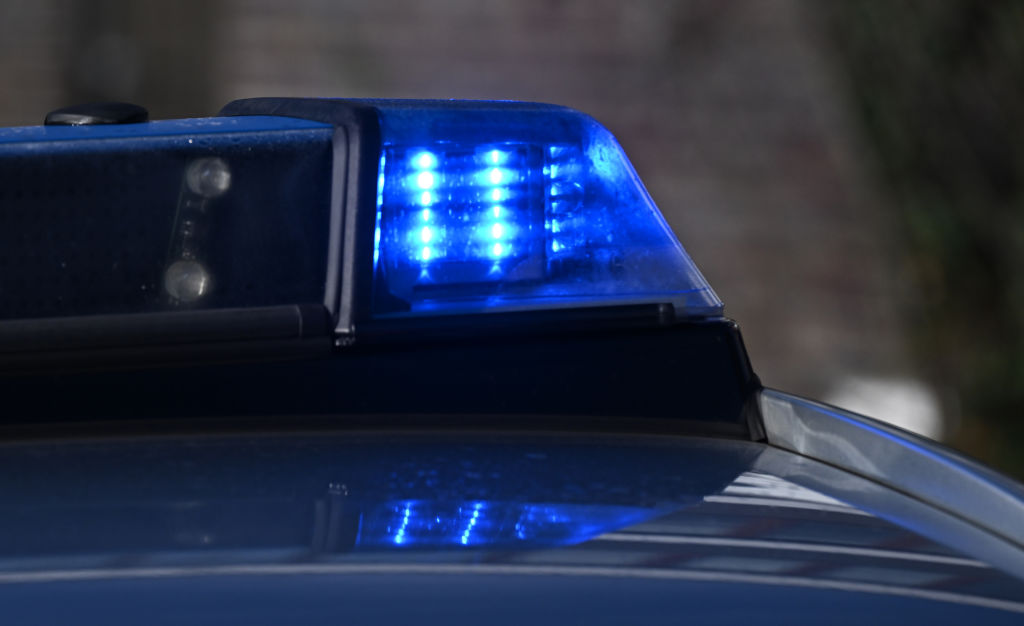 CLT Police Add Blue Lights to Cruisers for Visibility and Crime [Video]