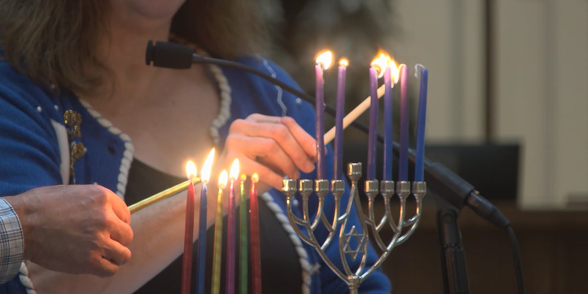 Montgomery hosts Hanukkah celebration [Video]