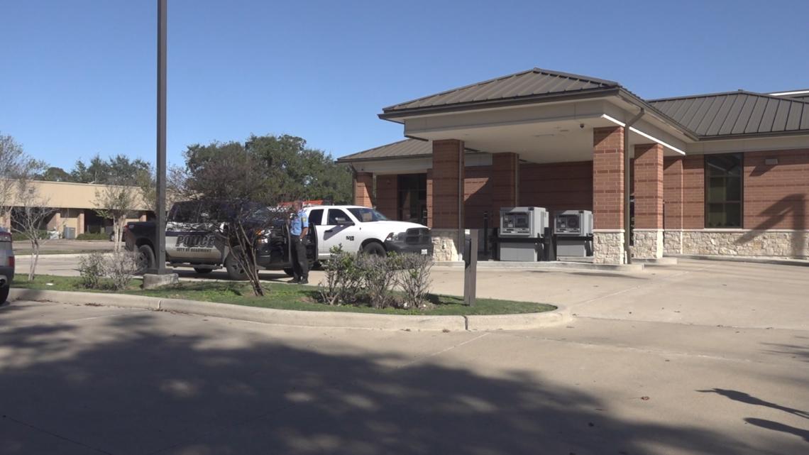 3 arrested in Houston after Beaumont ATM robbery [Video]