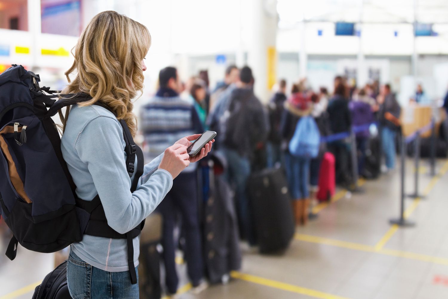 Plane Passenger Praises Gate Agents ‘Threat’ for Line Cutters [Video]