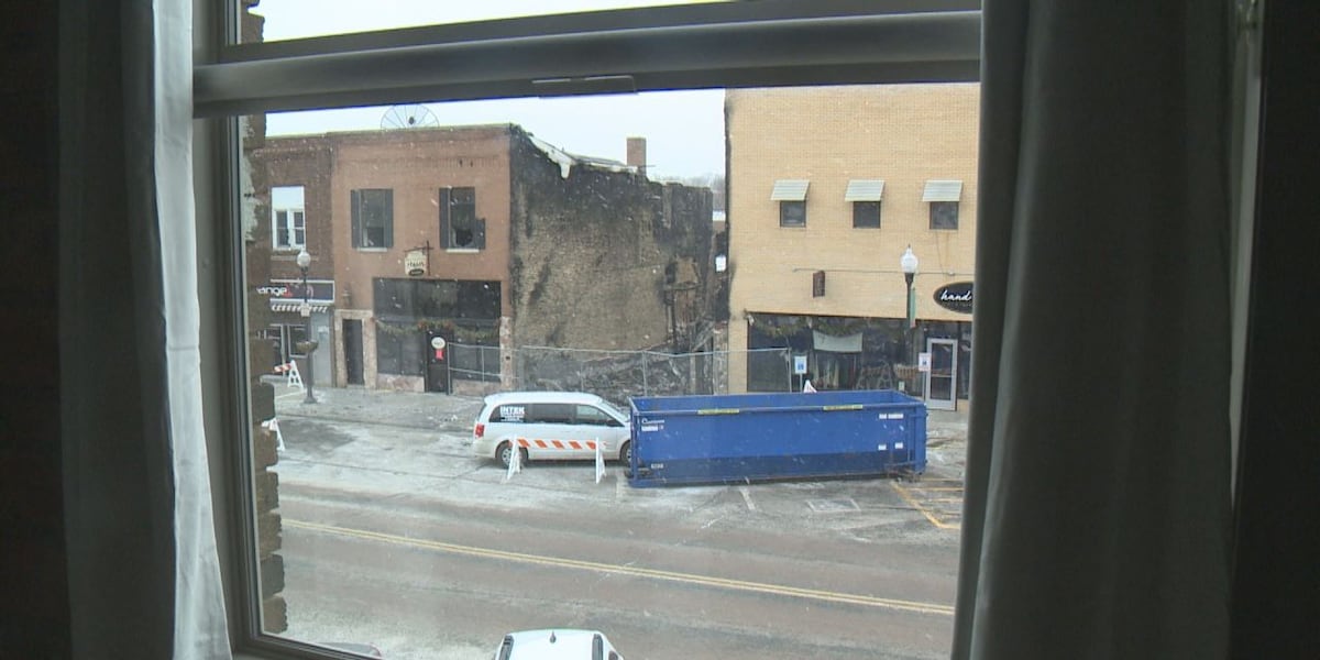 Brookings community rallies to help after downtown fire [Video]