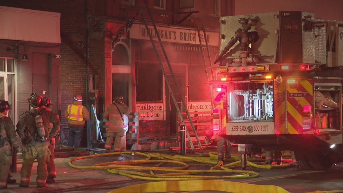 City of Buffalo officials hold press conference after Mulligans Brick Bar Fire Sunday morning [Video]