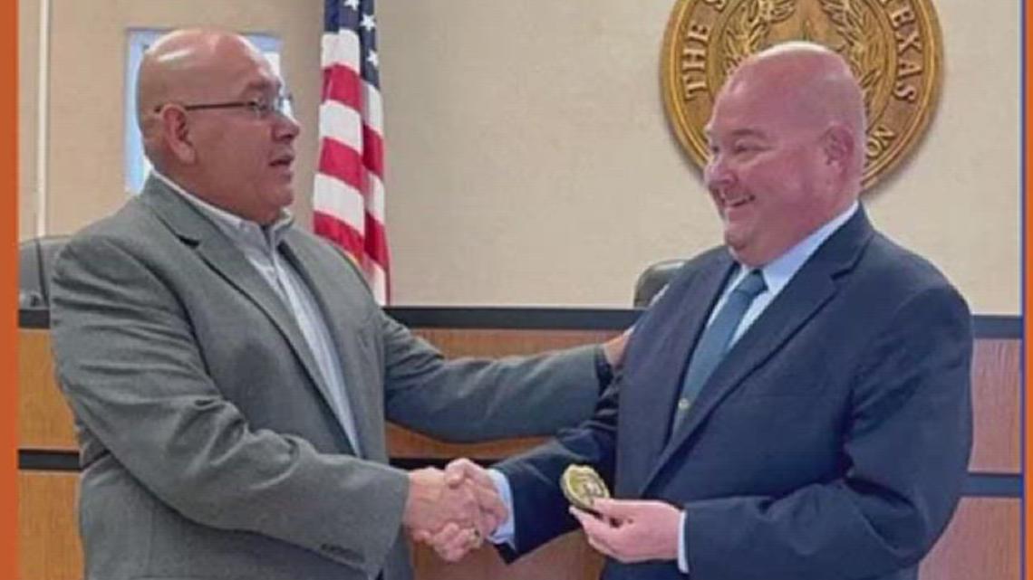 Former APPD chief Blanchard sworn in as Sinton head of police [Video]