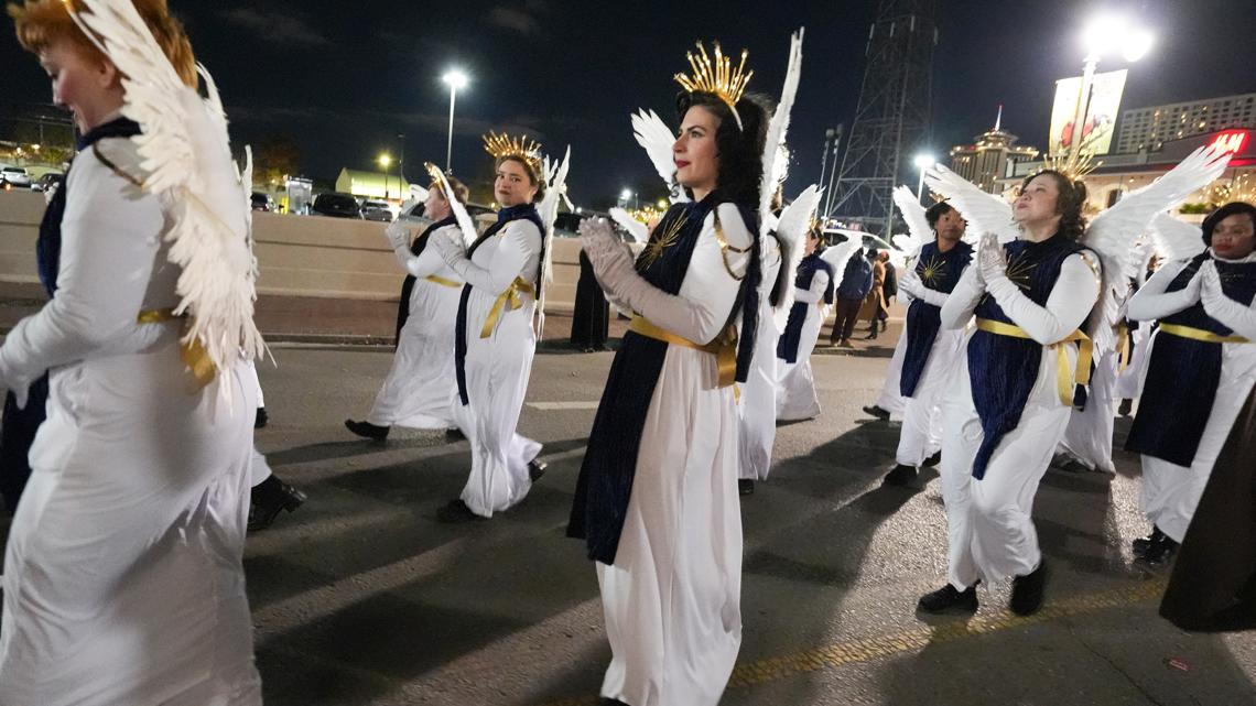 New Orleans Begins Carnival Season with Solemn but Hopeful Joan of Arc Parade [Video]