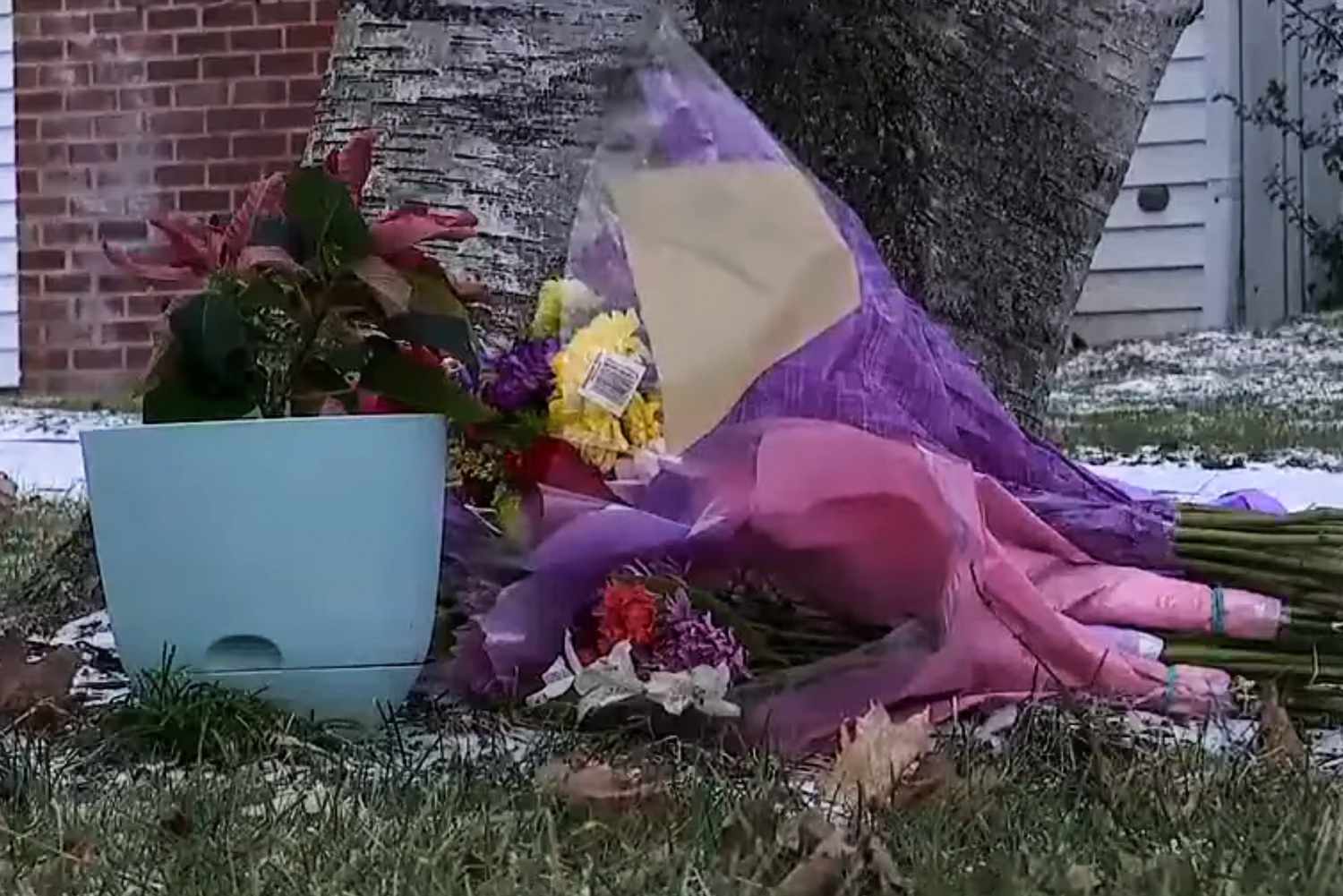 11-Year-Old Among 3 Dead in Apparent Murder-Suicide, Police Say [Video]