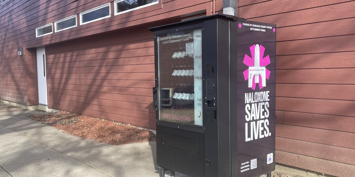 Dubuque County uses opioid settlement money to set up free Narcan distribution machines [Video]