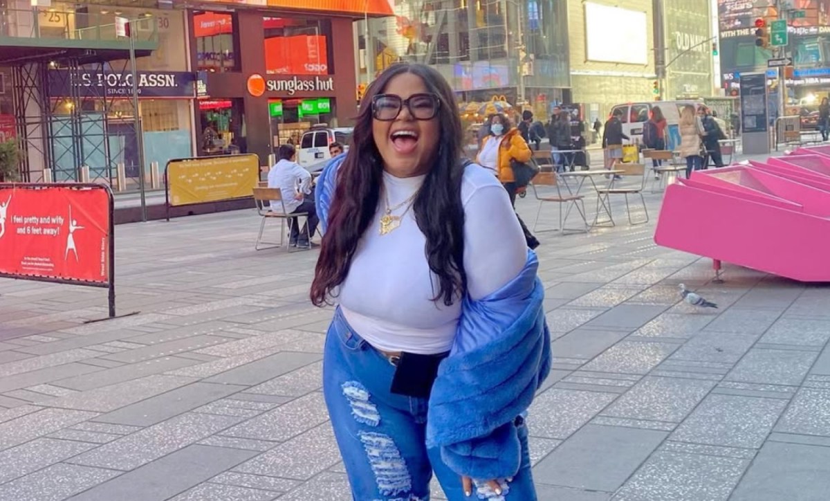 Body Positive Influencer Carol Acosta Dies at 27 [Video]