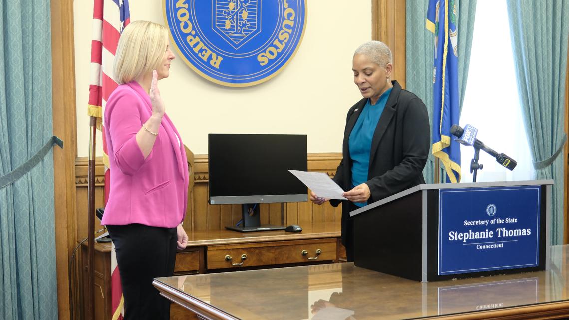 Connecticut Deputy Secretary Jennifer Barahona is sworn in [Video]