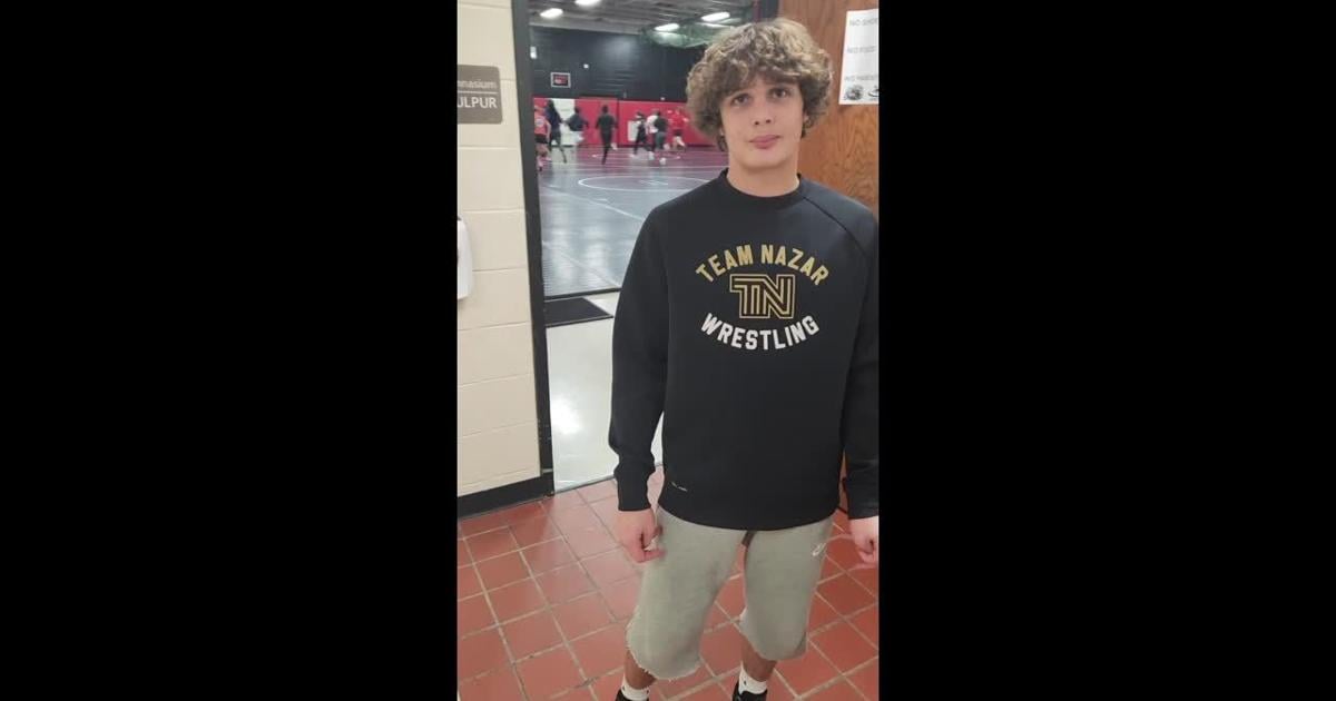 Wilmot wrestling star Willie Du Chemin hungry for more after winning state last year [Video]