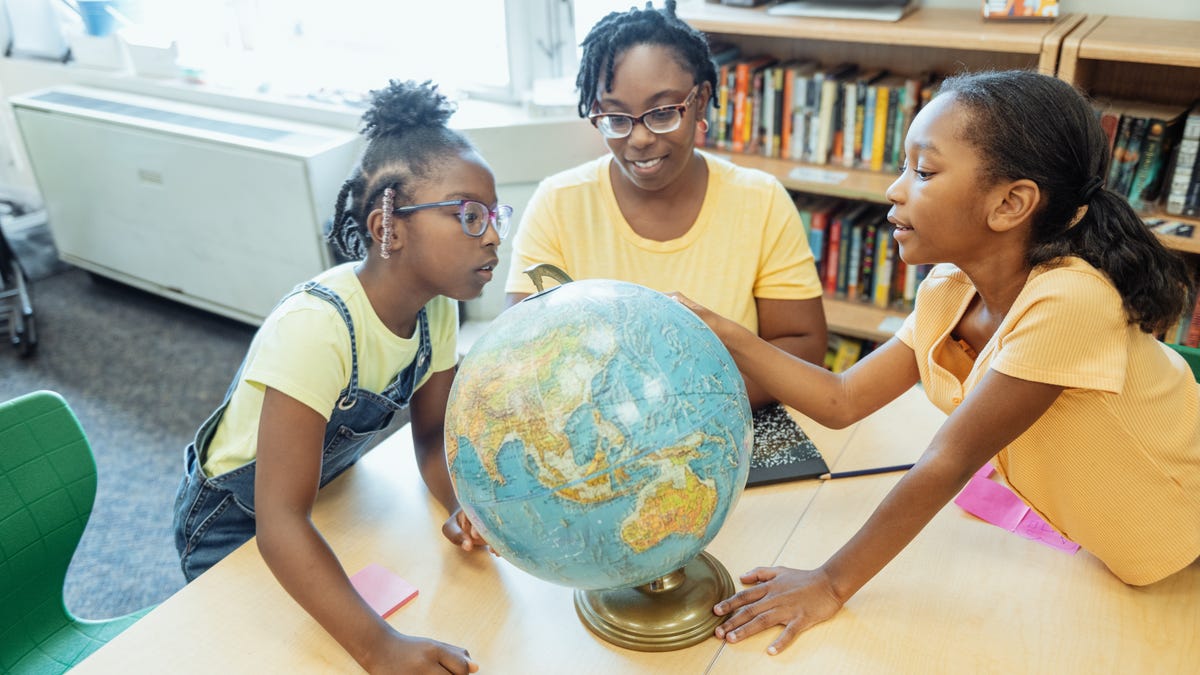 Parents Protest DC After School Club That Empowers Black Girls [Video]