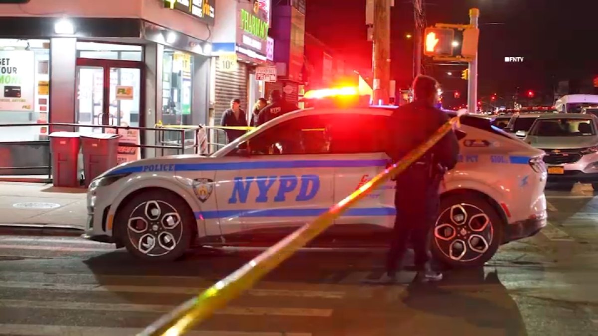 Canarsie police shooting sends armed man to hospital, NYPD says  NBC New York [Video]