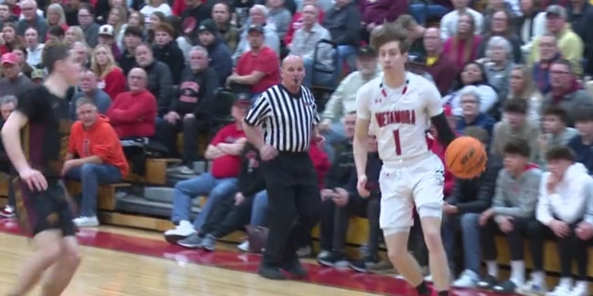 3A #3 Metamora extends their home winning streak to 41 games [Video]