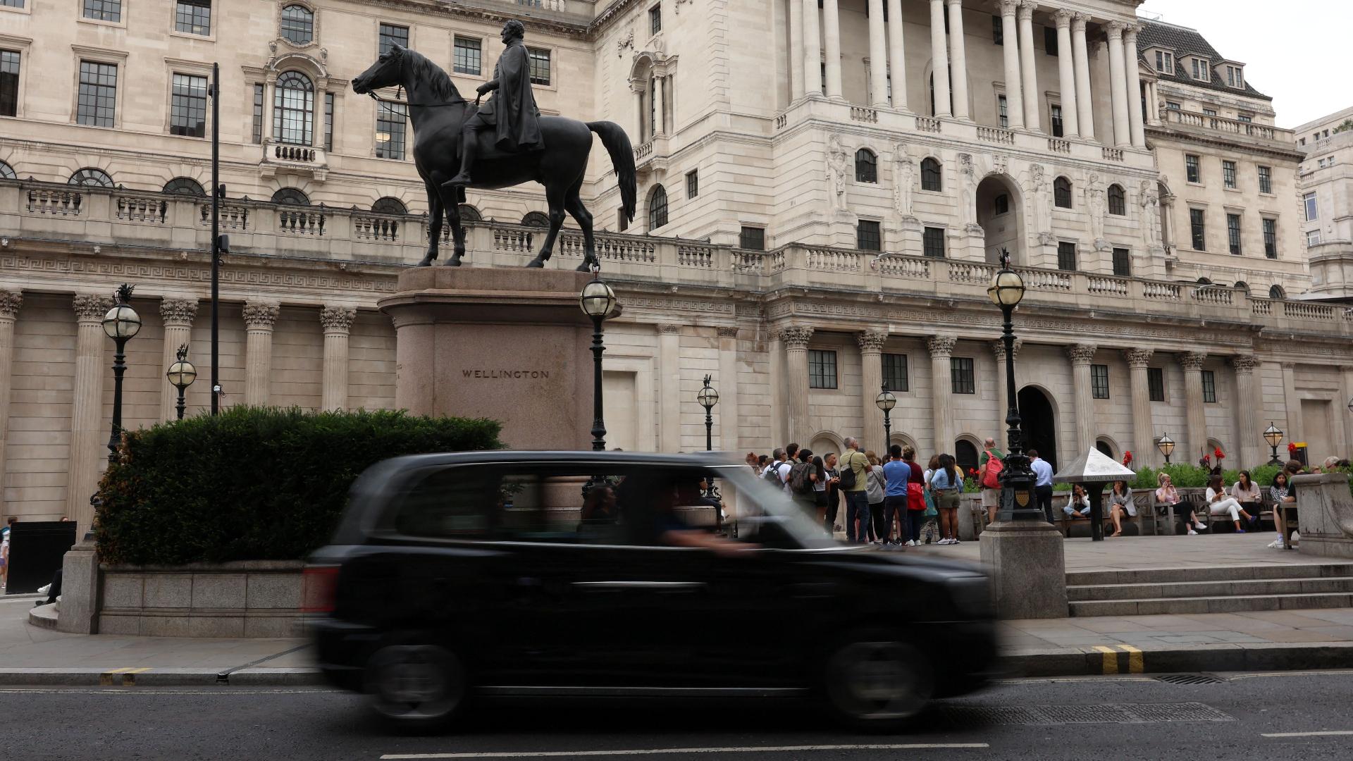 Could the London taxi help drive fresh UK and China collaboration? [Video]