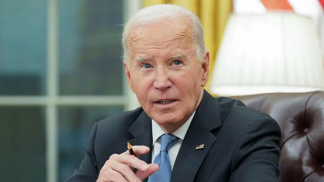 Biden issues executive order to accelerate AI infrastructure, data centers in US [Video]