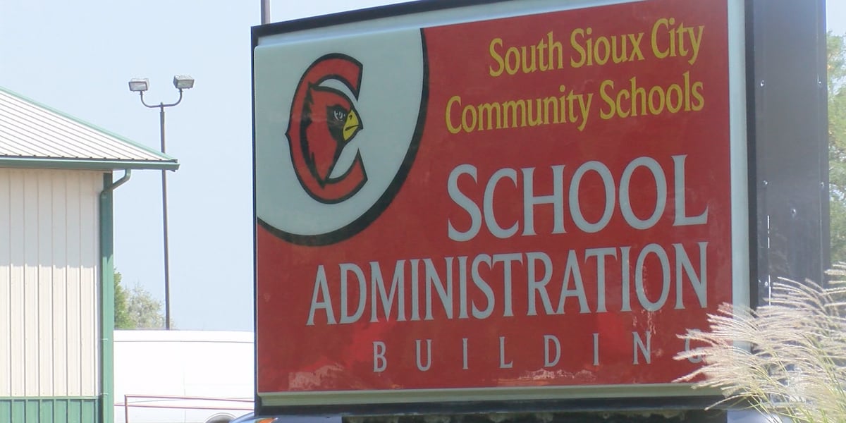 South Sioux City school district hosts final Cardinal Vision meeting to discuss future plans in the district [Video]