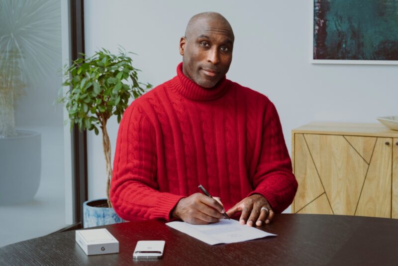 Sol Campbell takes a cheeky swipe at Spurs in Google Pixel ad [Video]