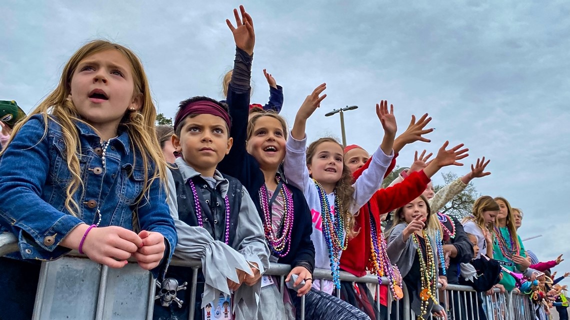 Guide: Children’s Gasparilla Parade schedule, parking, events [Video]