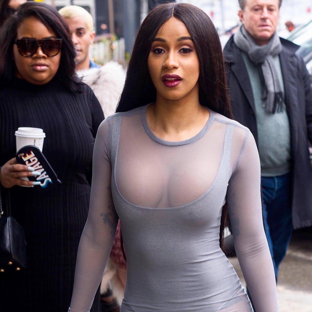 Cardi B Says Offset Didn’t Buy Their Kids Christmas Gifts [Video]