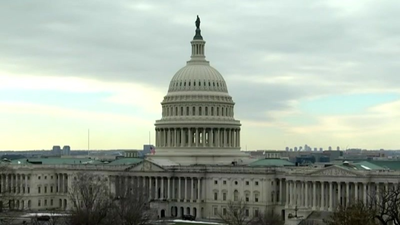 Trumps swearing-in will move inside the Capitol Rotunda because of intense cold weather - Boston News, Weather, Sports [Video]