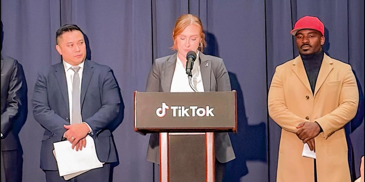 A huge gut punch: TikTok creators sound off after court upholds social media ban [Video]