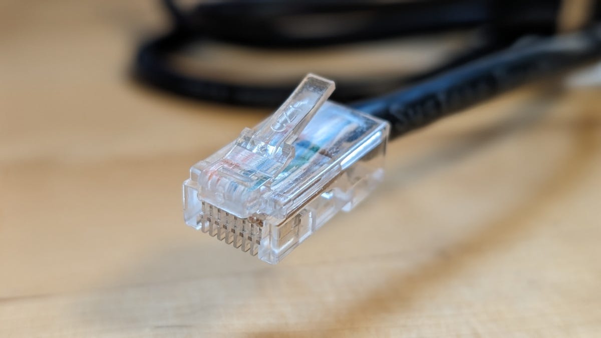 Bye bye, Wi-Fi: This low-cost adapter lets you set up a wired network without running ethernet [Video]