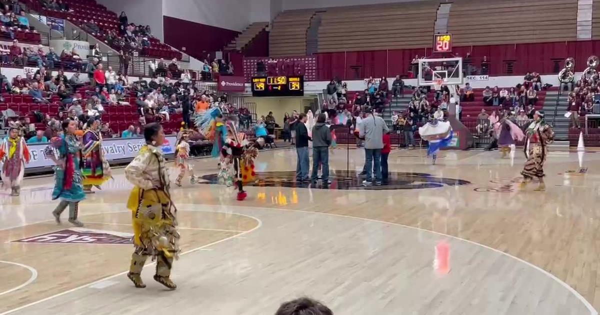 Native American dance performance at halftime of Lady Griz Saturday game [Video]