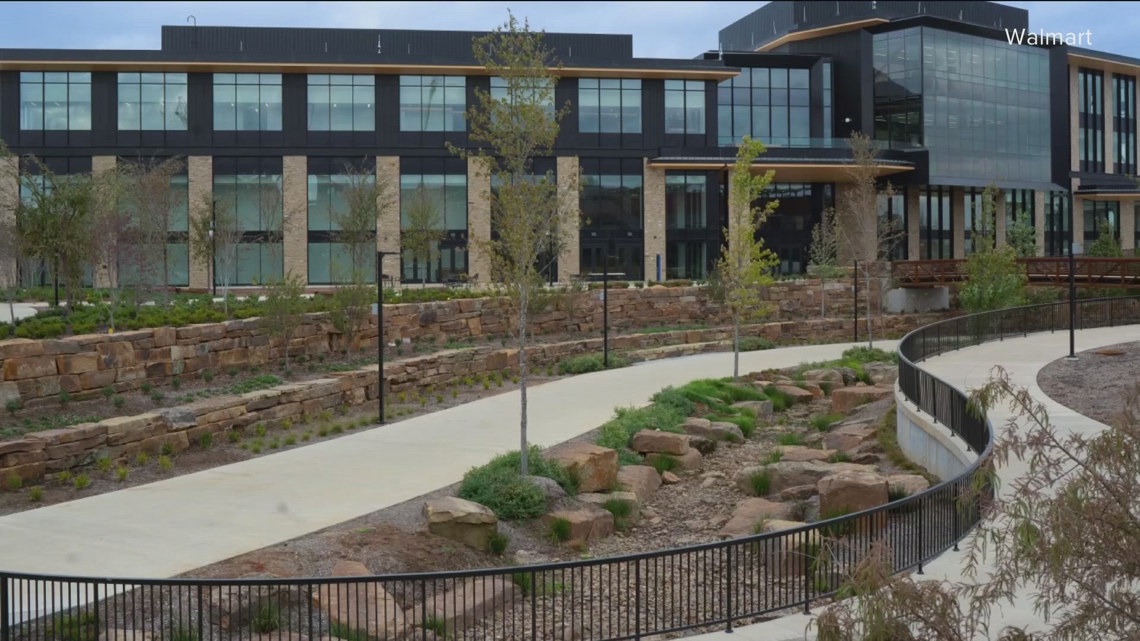 Walmart unveils 350-acre Bentonville home office [Video]