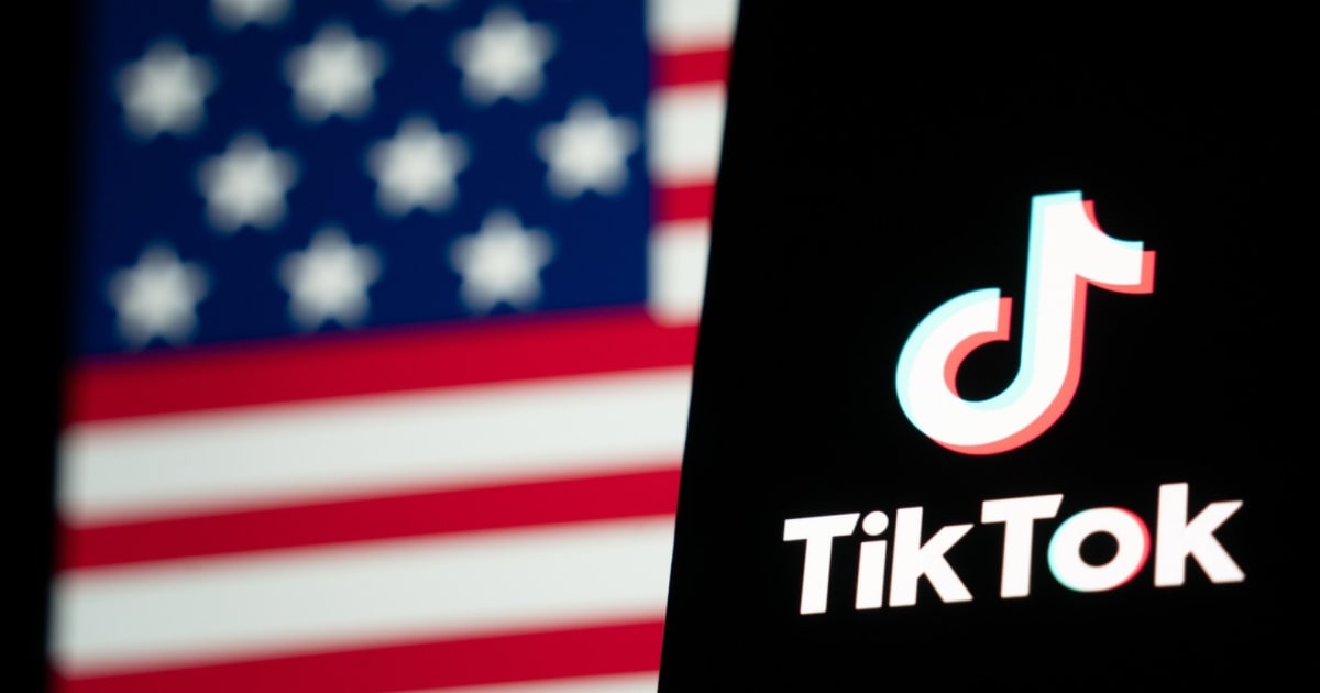 TikTok restoring service to U.S. users after blocking it for millions [Video]