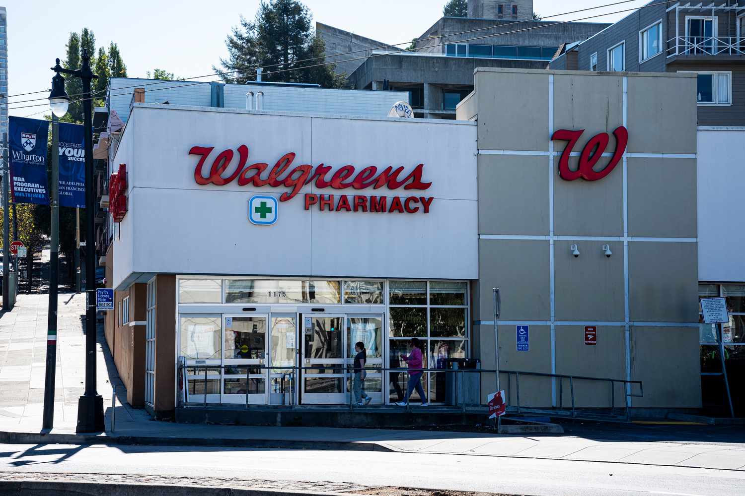 Walgreens Stock Tumbles on DOJ Lawsuit Over ‘Millions’ of Alleged Illegal Prescriptions [Video]